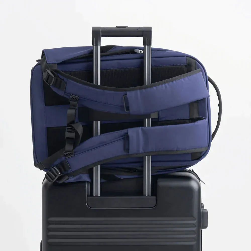 BOLD PYX: 24L Everyday/Travel Backpack in Midnight Blue Color