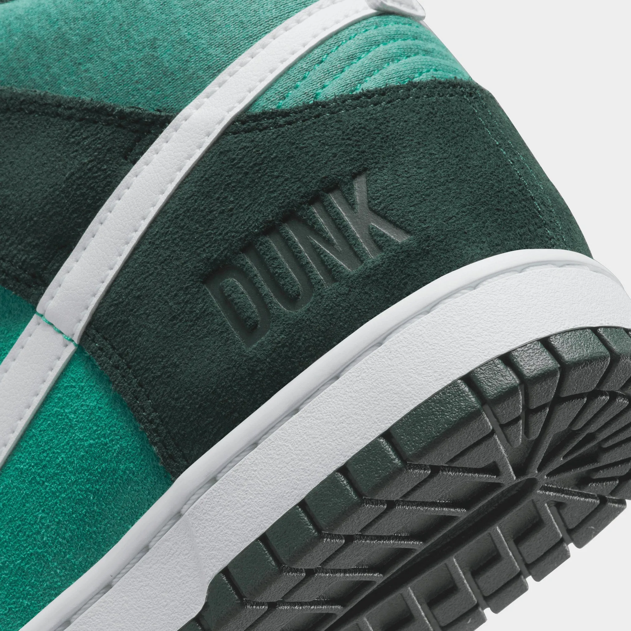 Nike Dunk Hi Retro SE Pro Green / White - Washed Teal