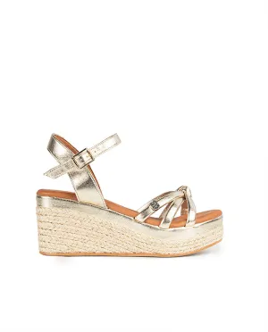 TAMPA LAMINATED WEDGE SANDAL - GOLD