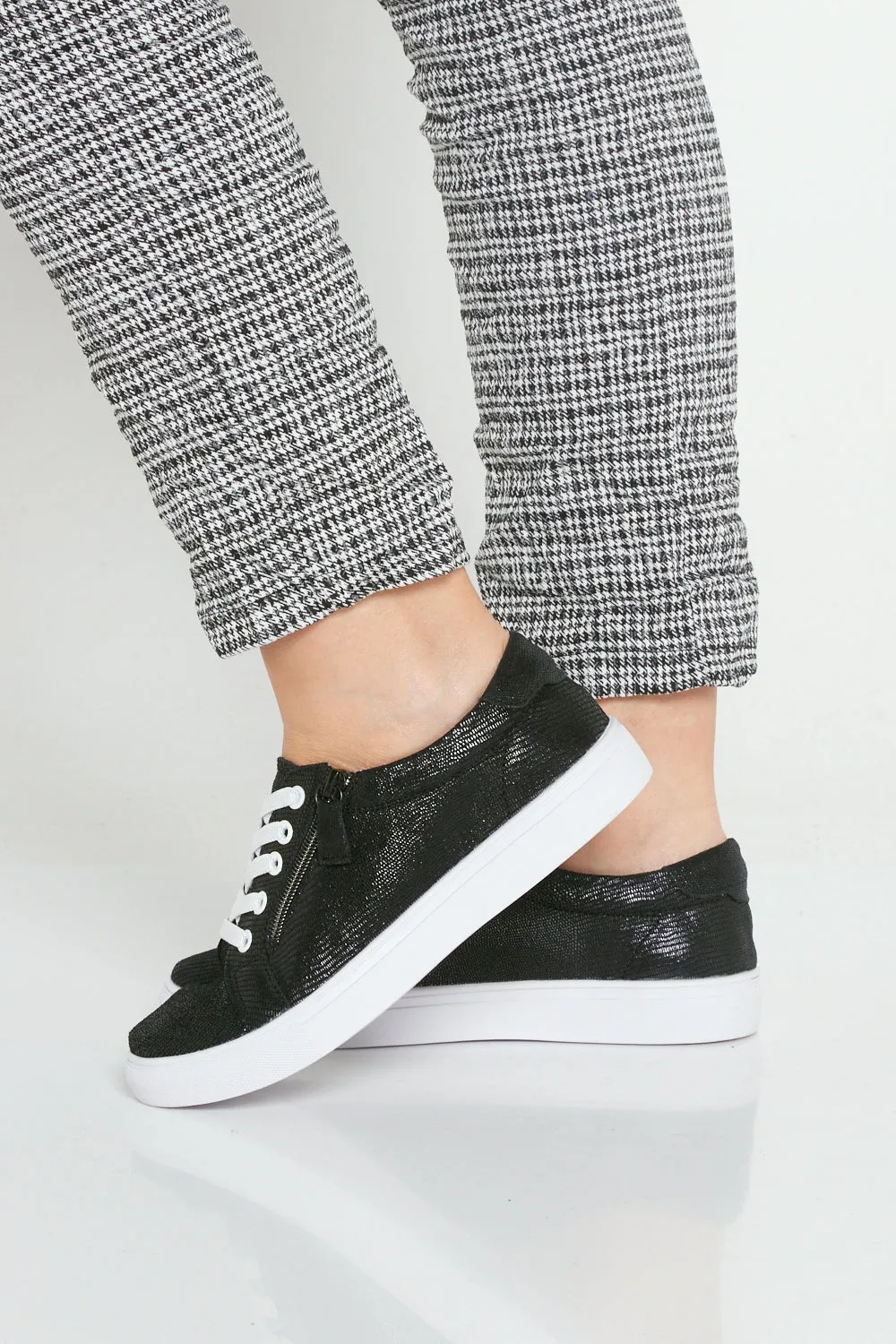 Zoe Leather Sneakers - Black Snake